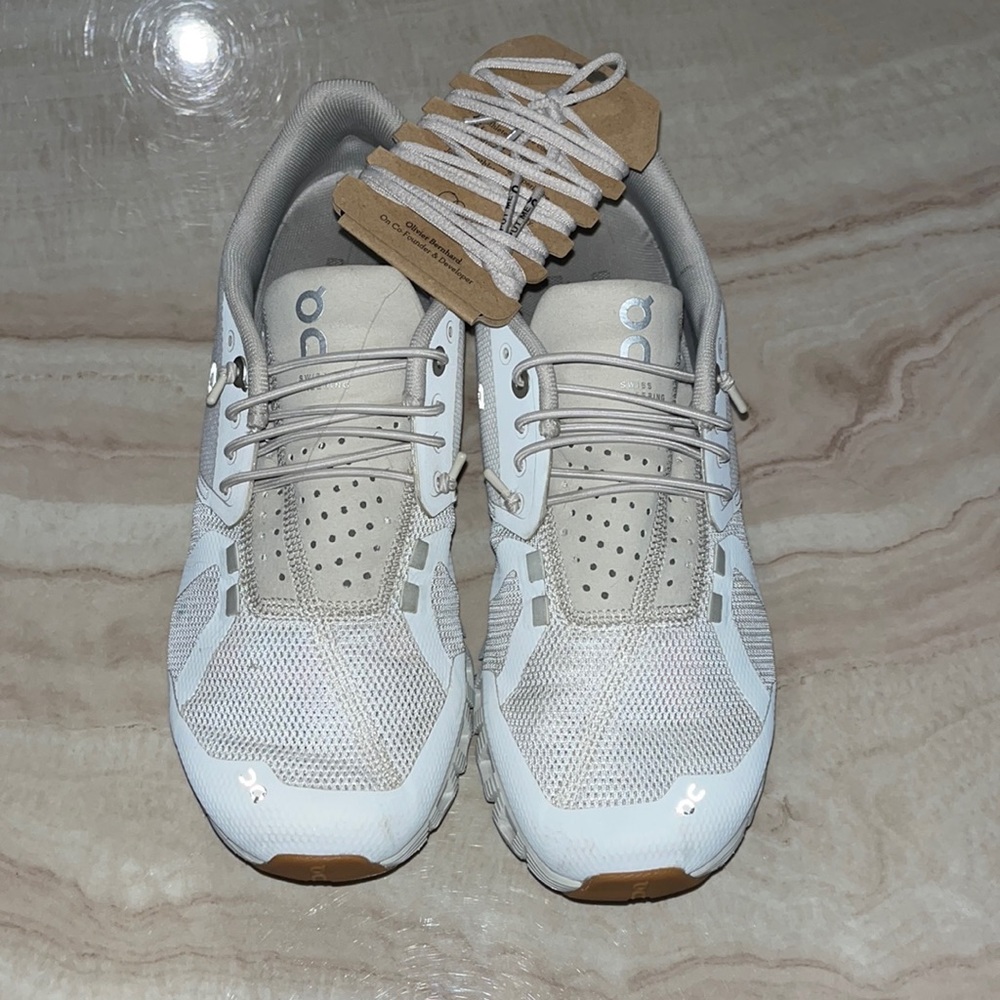 Pearl/White On Cloud X Women’s Running Shoe - 7.5